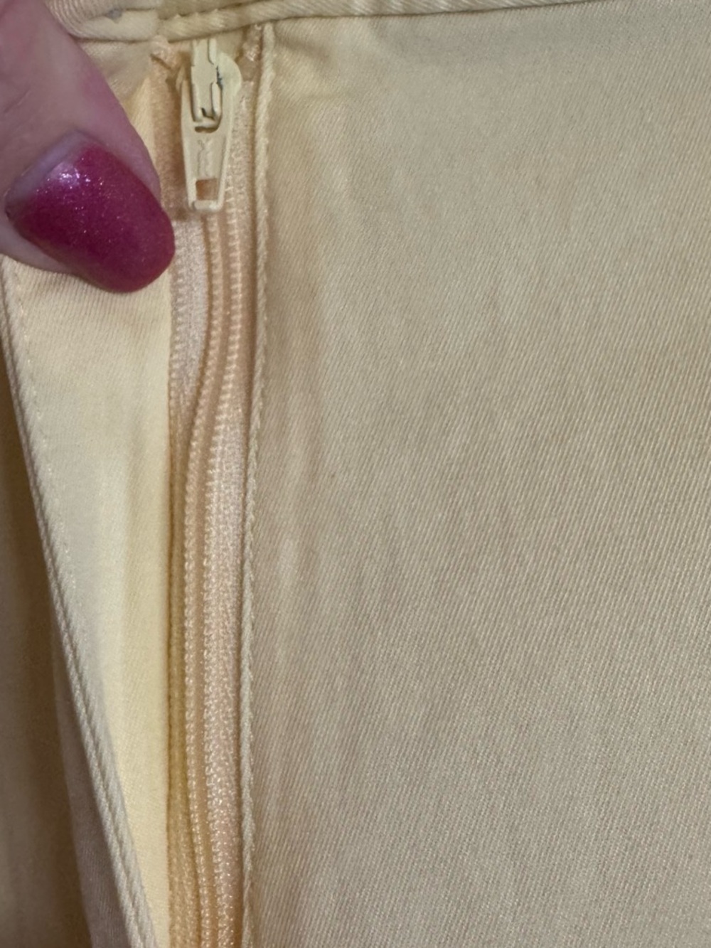 Talbots Yellow The Weekend Chino Pants (optional Cuffing) SIZE: 12 BIN #14 - Picture 4 of 9